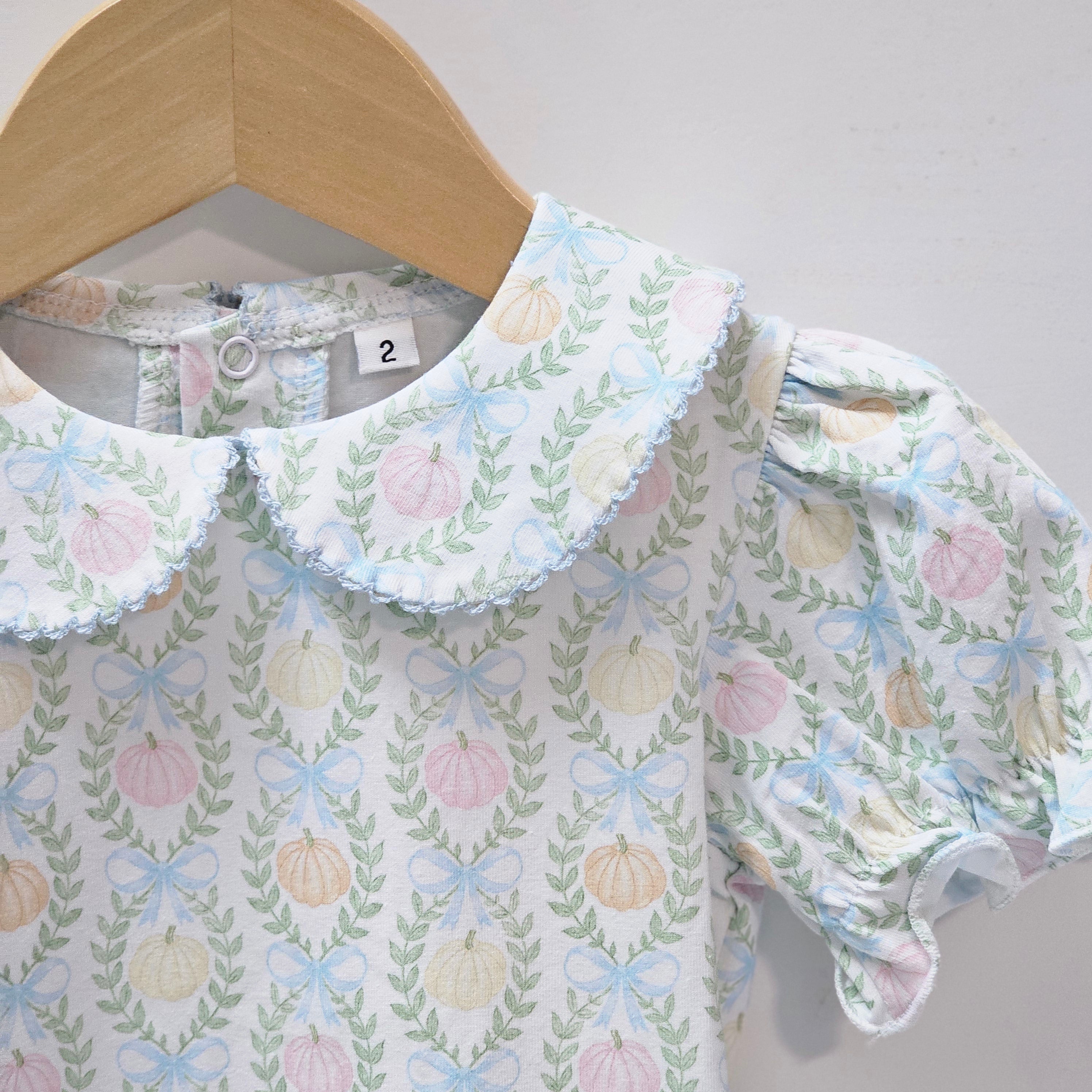 Collared Tunic Set in Bow Pumpkin Print